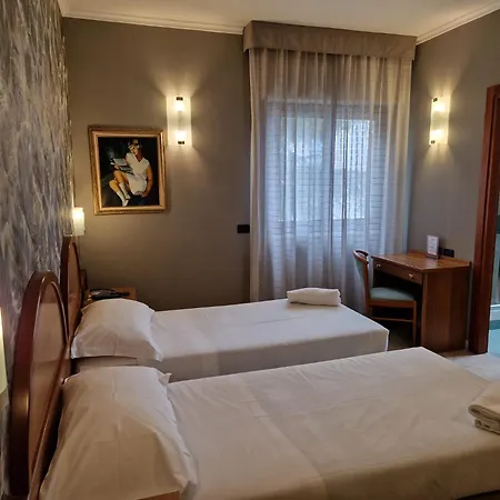 Hotel L'Aquila-2